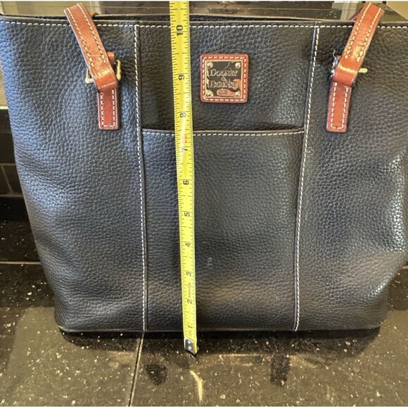 Dooney & Bourke 1975 Large Lexington Bag Purse Tote: Black Pebble Grain - Picture 9 of 11